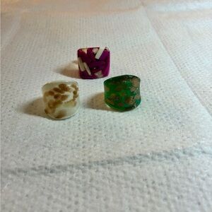 Lot 102, 3 Lucite Rings. Pink, Green & White. 2 Cheetah Print, 1 Good N Plenty